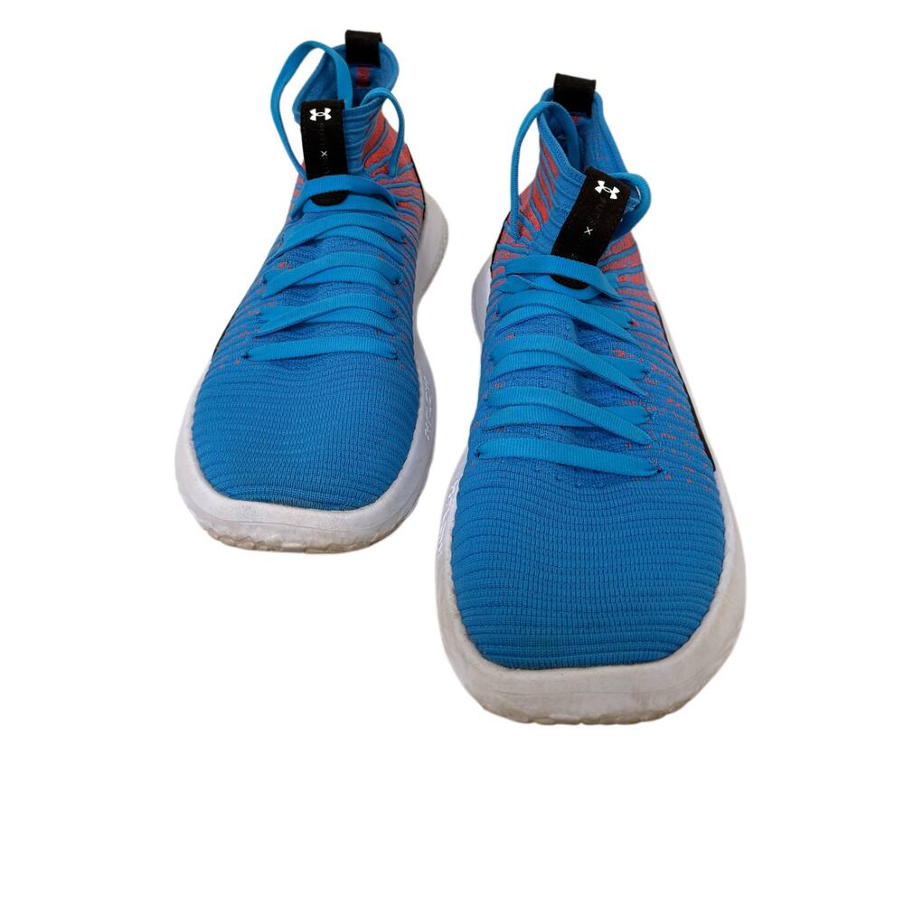 Unisex Under Armour blue flow sneakers. Men's size 10 Woman's size 11.5